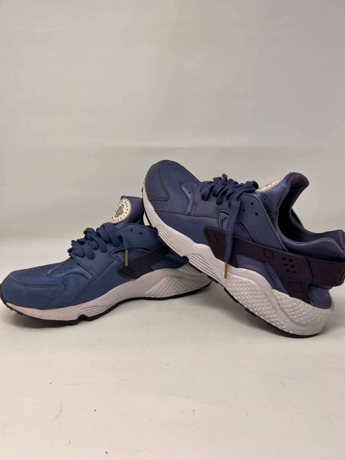 Size 11 – Nike Air Huarache Blue Moon