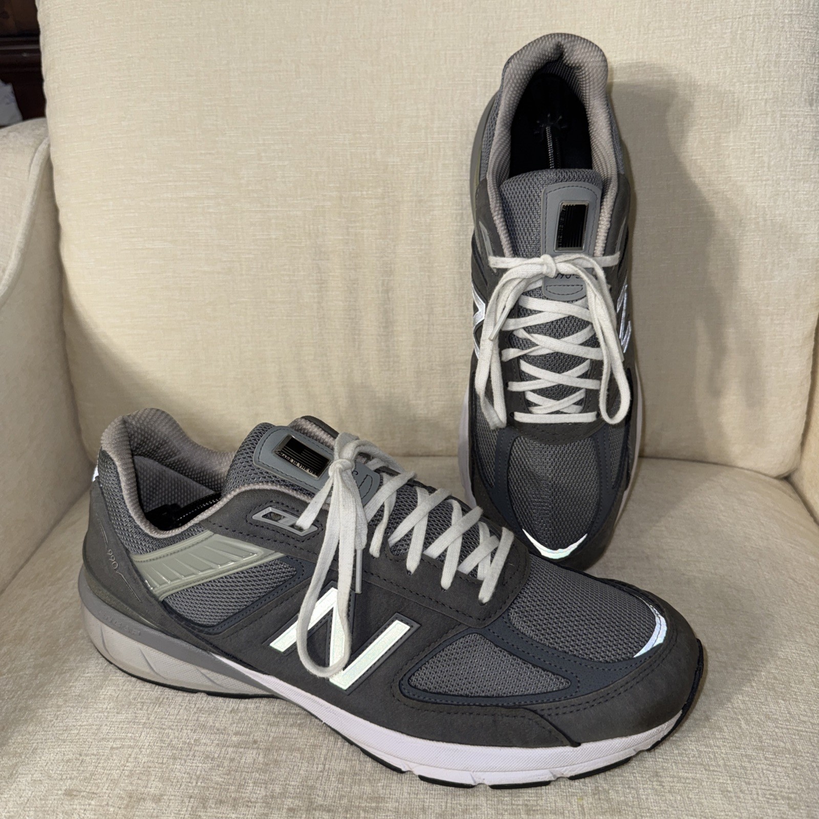 New Balance 990v5 Shoes Men 13 D Gray Suede Running Sneakers USA Made EUC