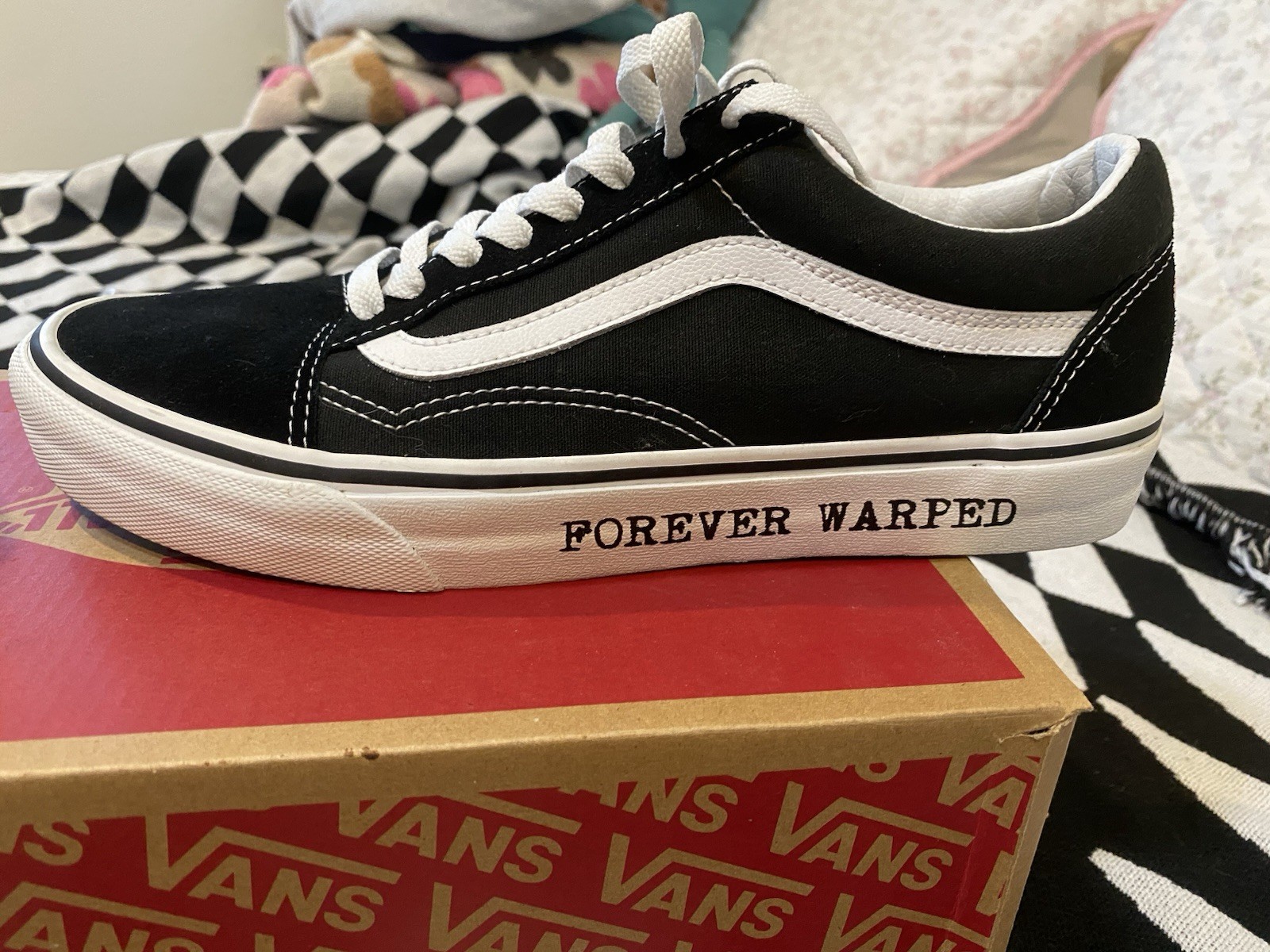 Vans 2018 Warped Tour Old Skools Rare 9.5 Excellent Condition