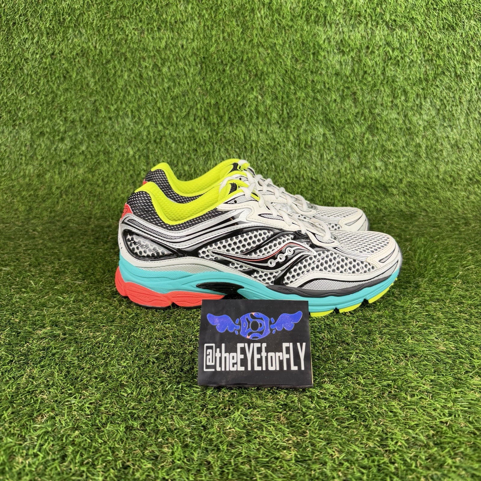 Saucony ProGrid Omni 9 Silver Multicolor Mutant S70739-27 Men’s Size 9.5 NEW