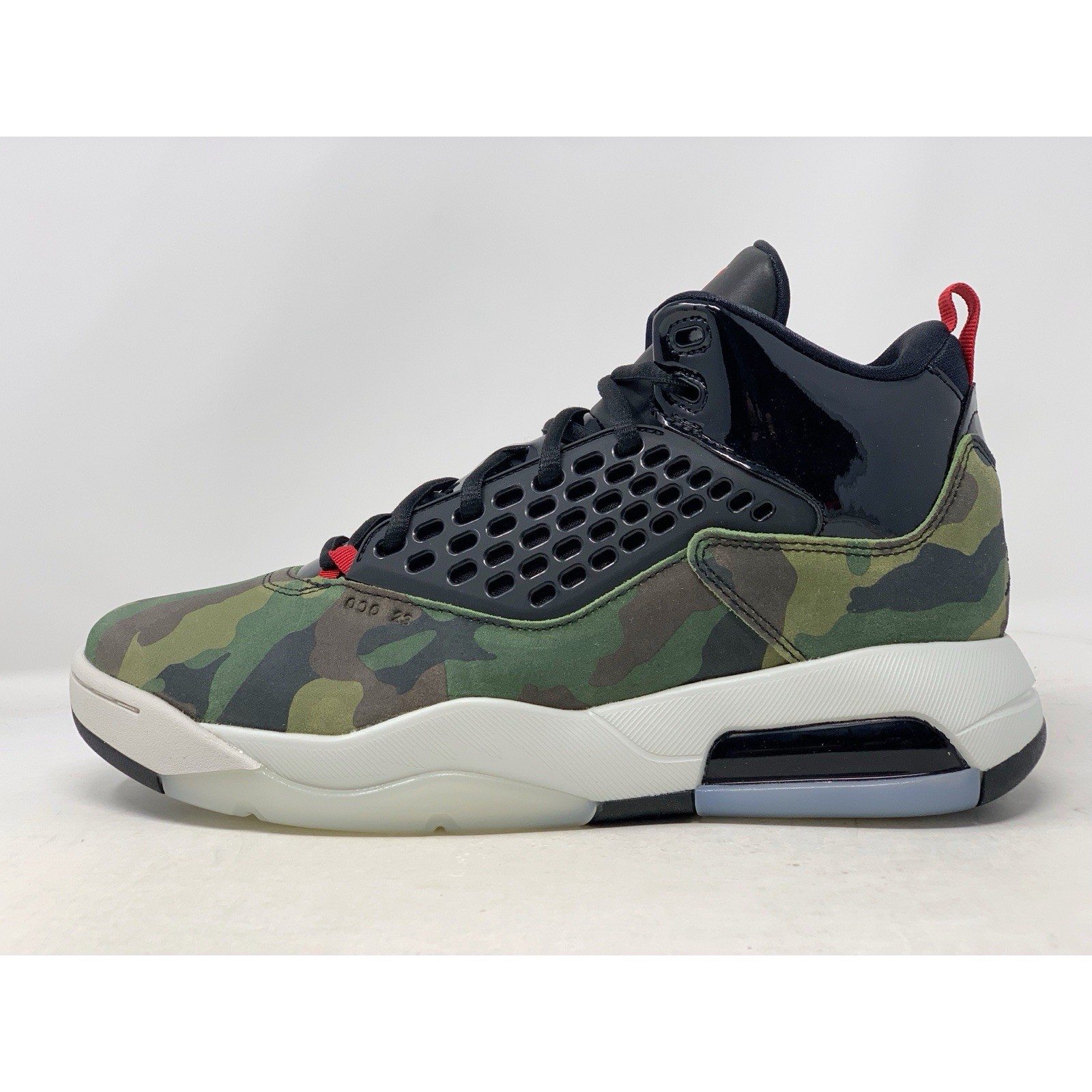 Air Jordan Maxin 200 Camo Black Sneakers, Size 9 BNIB CD6107-200