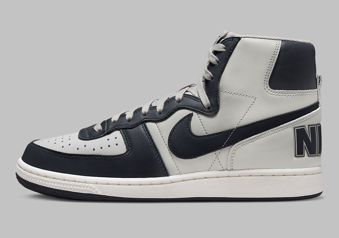 NIKE MEN TERMINATOR HIGH GEORGETOWN FB1832-001 Size 8.5-10.5 BRAND NEW