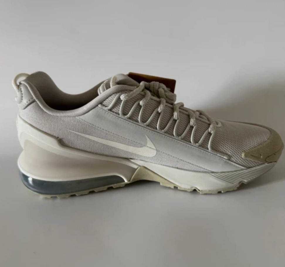 Nike Men’s 8.5 Air Max Pulse Roam ‘Light Bone Desert Khaki’ Shoes FN6920-002