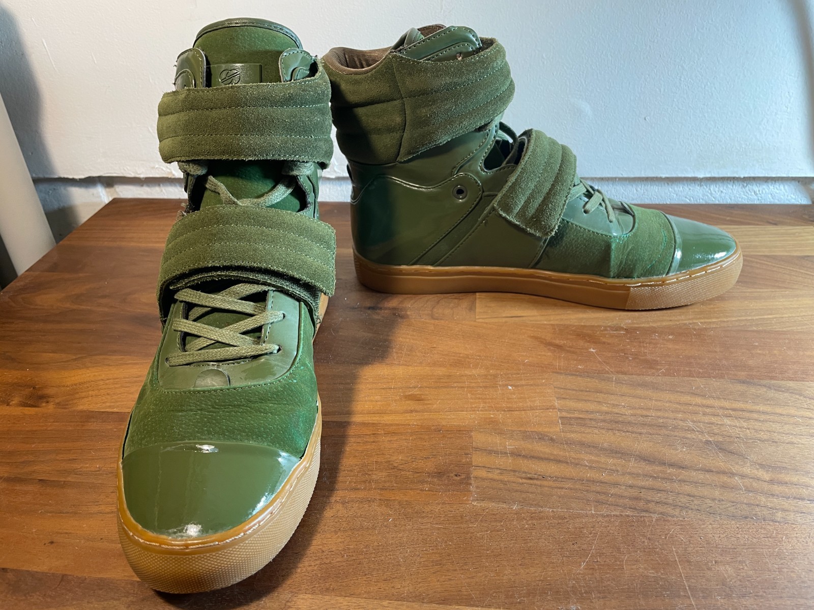 RADii High Top Sneaker Shoes Men’s Size 10.5 Suede Leather Green straps