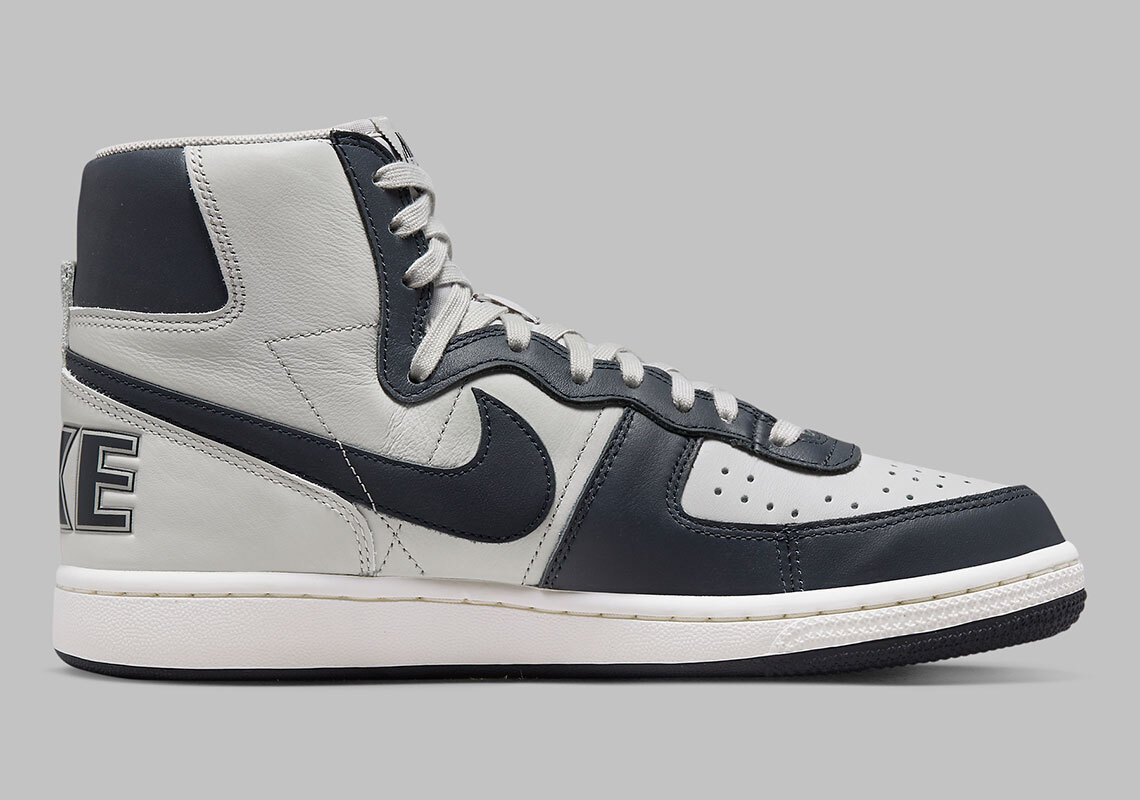 NIKE MEN TERMINATOR HIGH GEORGETOWN FB1832-001 Size 8.5-10.5 BRAND NEW