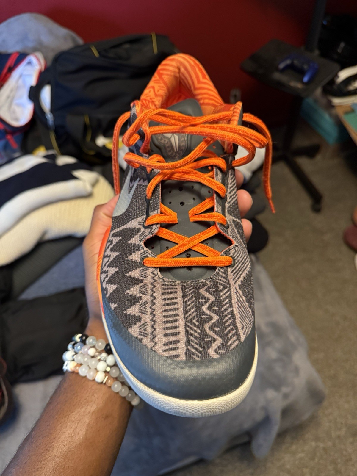 Nike Kobe 8 System Low Top Lace-Up Basketball Sneaker Orange Gray White 2012