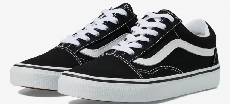 Old Skool VANS Black/White 4.0 Men, 5.5 Women UK 3.0, EUR 35.0
