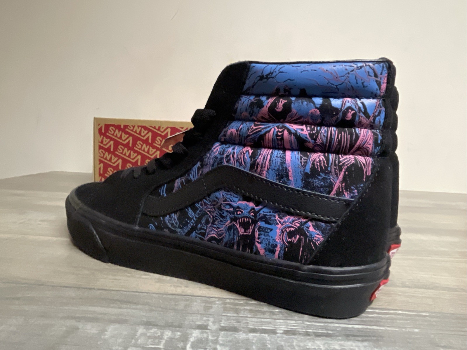 Vans Sk8-Hi Halloween Shoes Glow-in-the-Dark Blue/Pink/Black Men’s Size 10.5 NEW