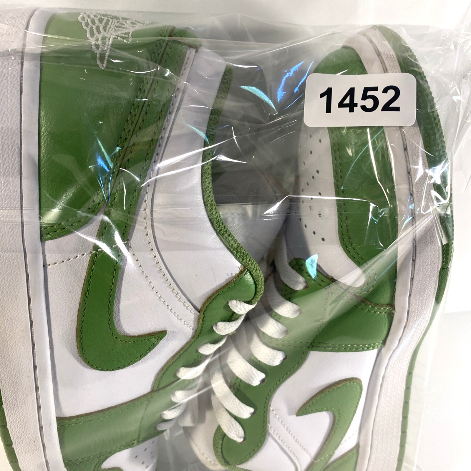 Nike Mens Size 10 Air Jordan 1 Low SE Shoes White Chlorophyll HF4823-100