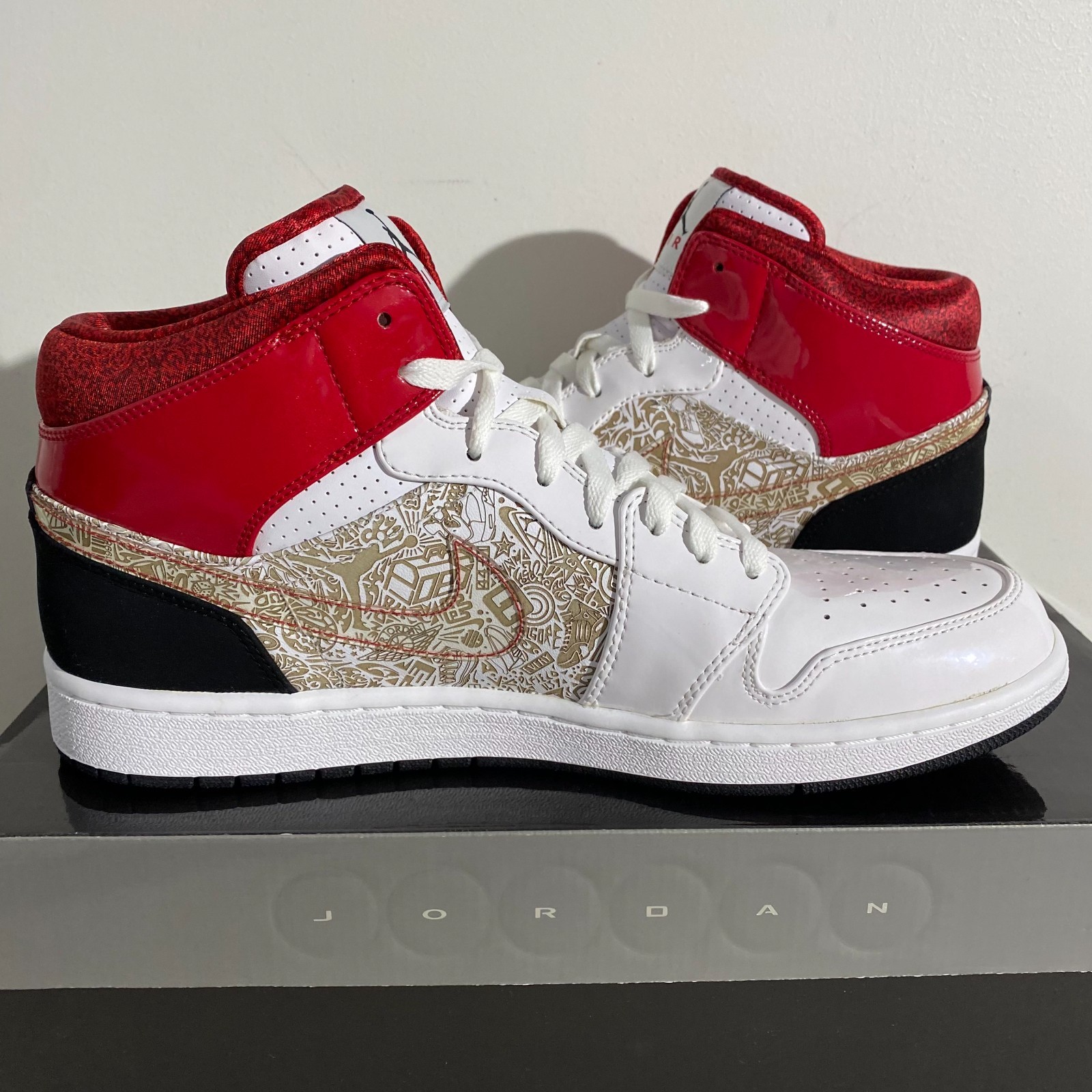 Size 12.5 – Air Jordan Retro 1 Phat 20 Laser White Black Varsity Red 395664-101