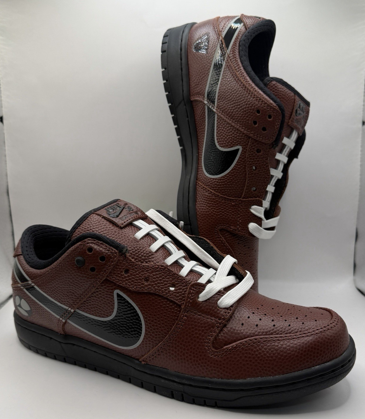 Nike SB Dunk Low Pro QS Limosine Skateboards Dark Pony HJ4131-200 Mens Size 8.5