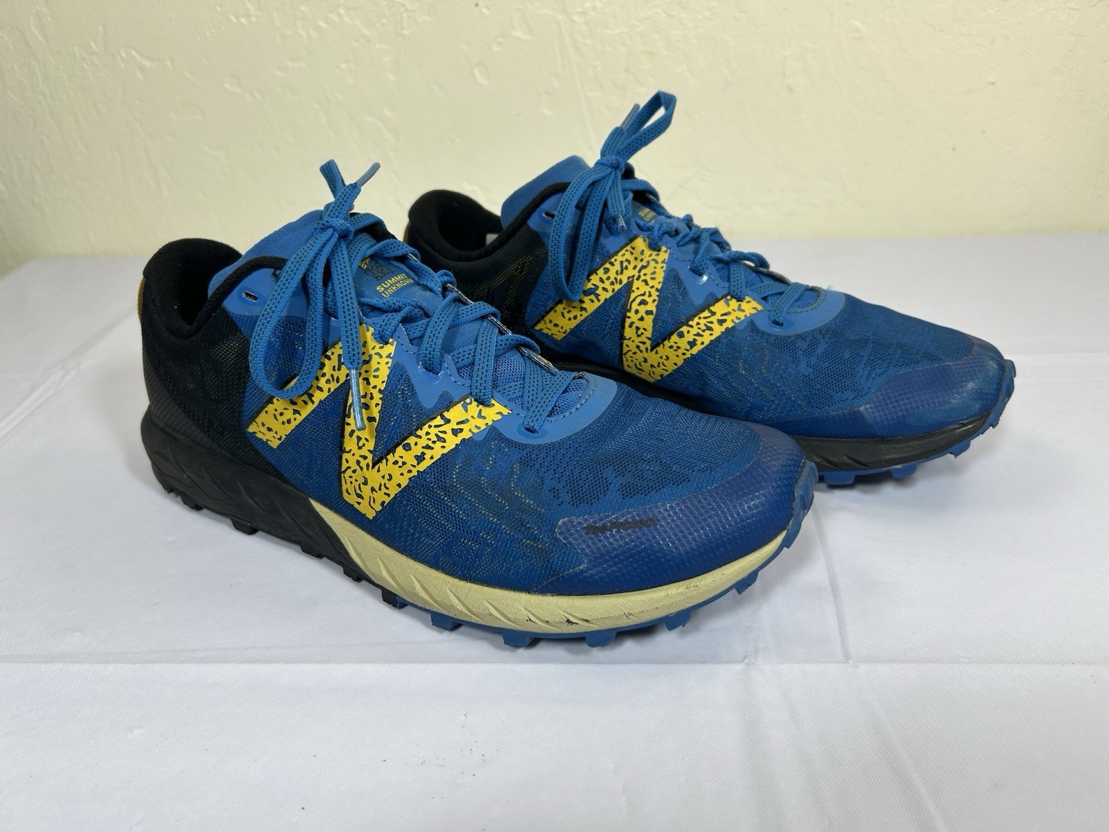 New Balance Men’s Summit Unknown Shoes Blue / Yellow Size 9.5