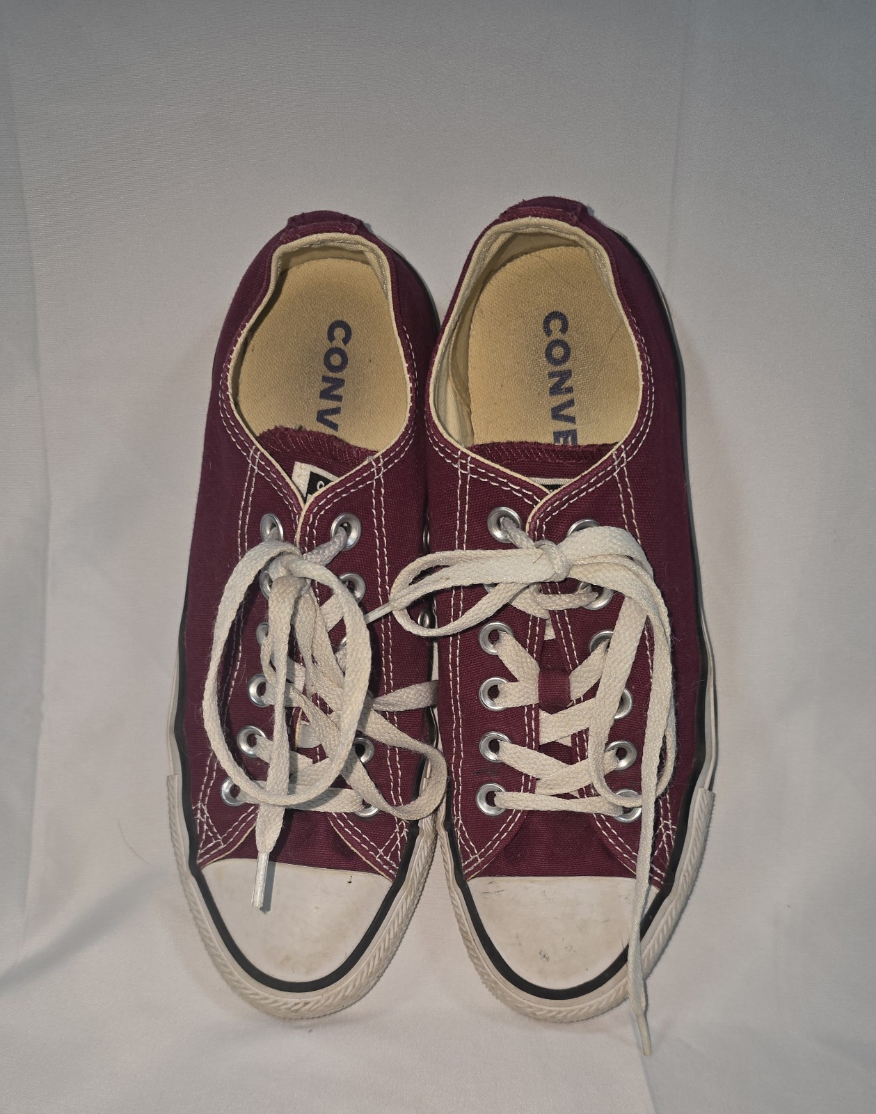 Converse All Star Low Top Sneakers Mens Size 5 Women Size 7 Maroon