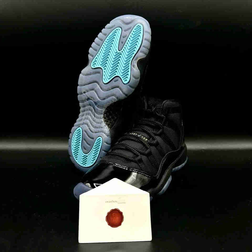Air Jordan 11 Retro Grade School Gamma Blue 2025 378038-047