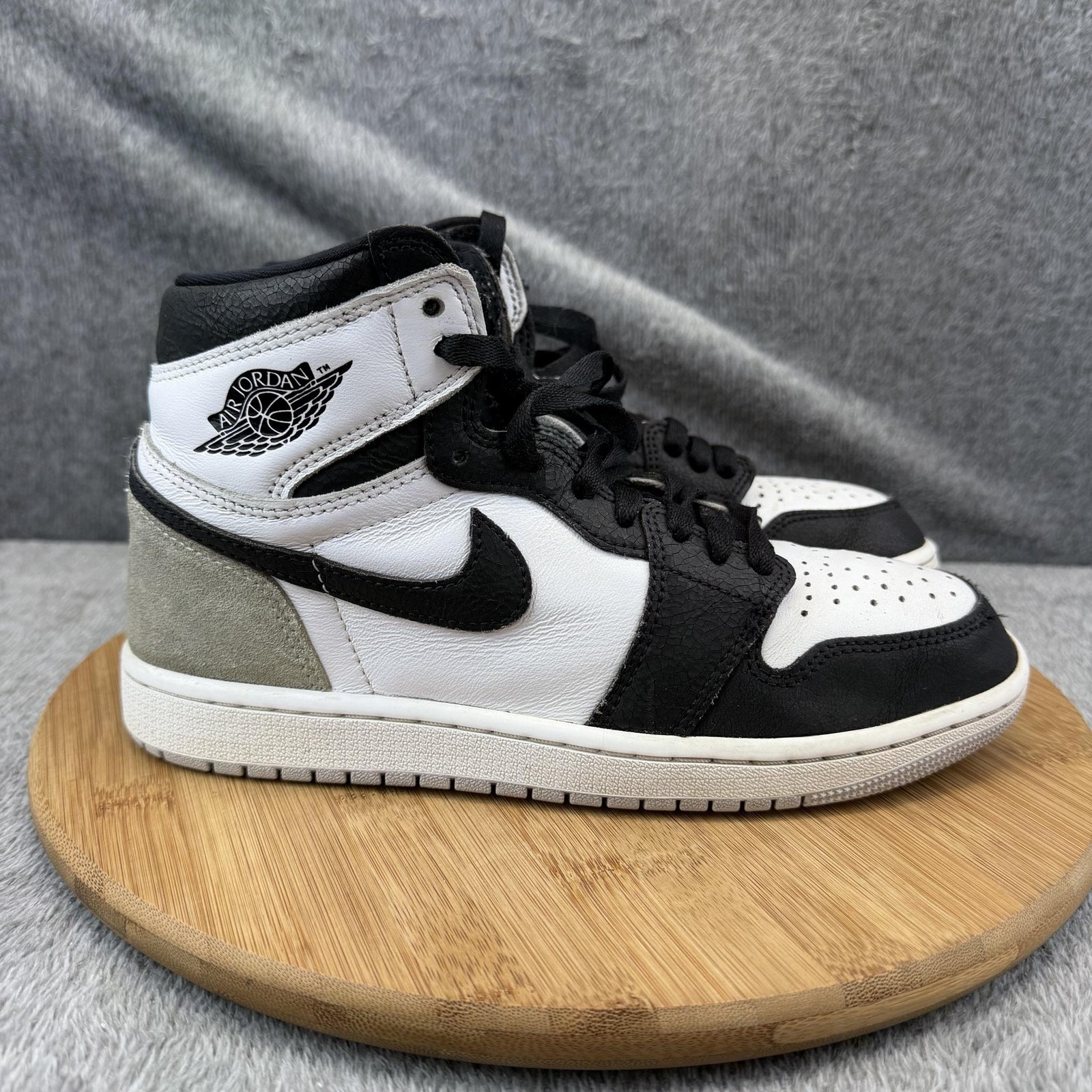 Nike Air Jordan 1 Stage Haze Shoes Mens Size 7.5 White Black Sneakers 555088-108