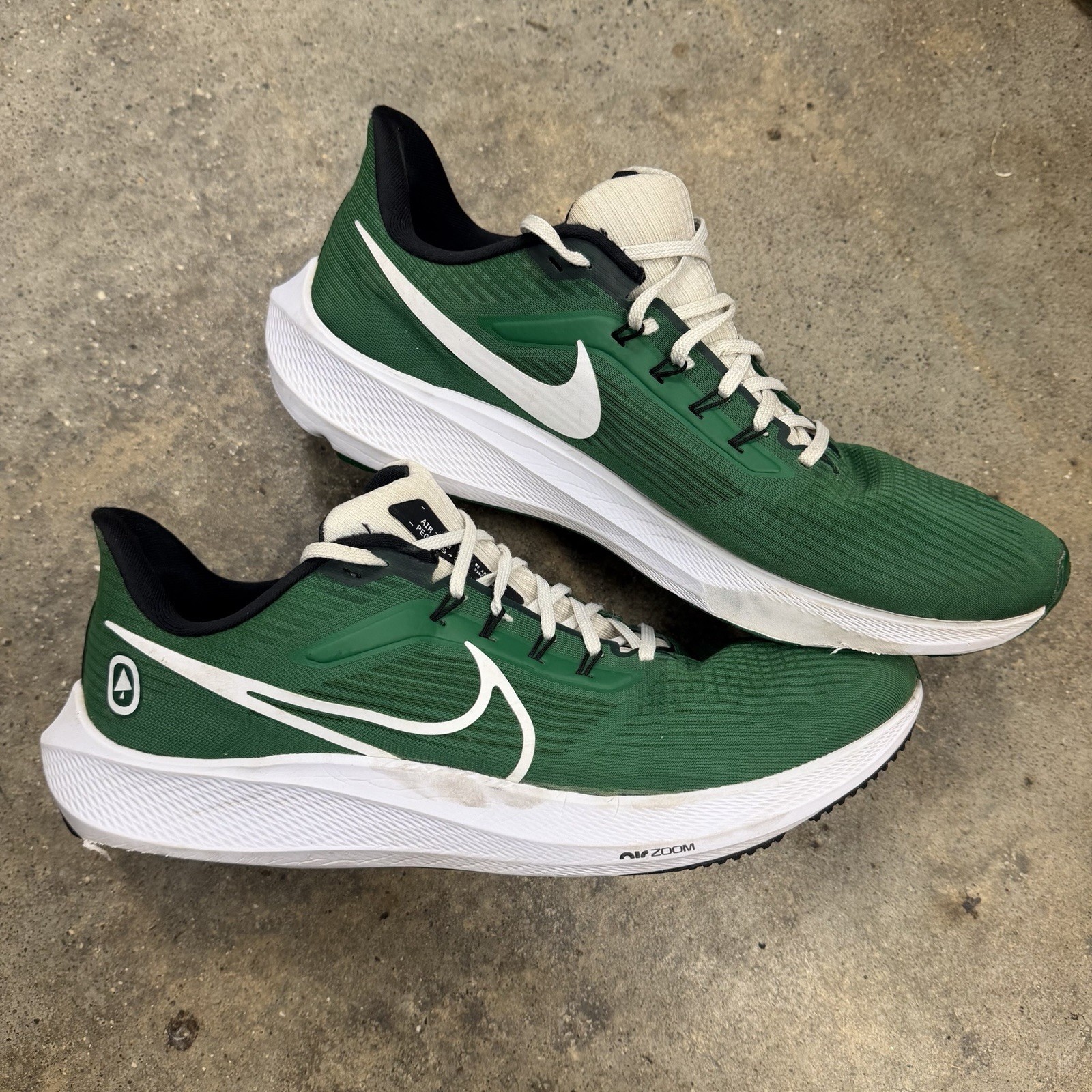 Nike Air Zoom Pegasus 39 Oregon Track Club OTC Mens 13 Road Running *DISTRESSED*