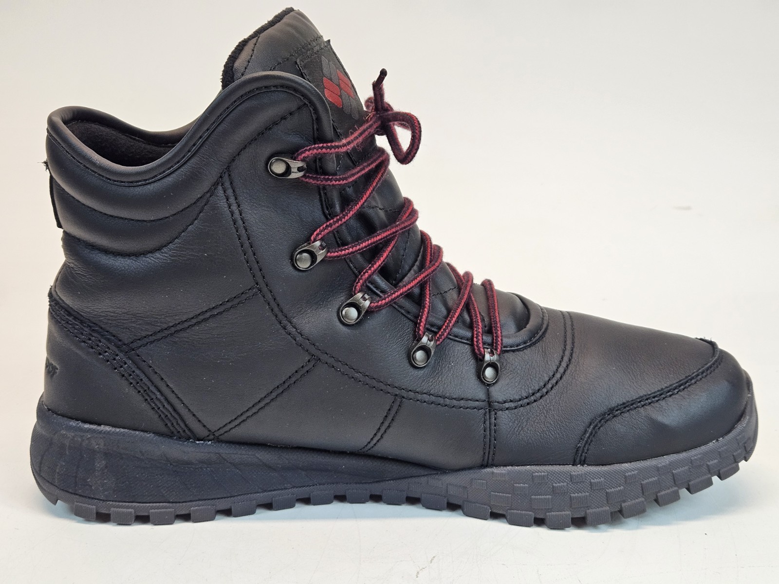Mens Sz 11.5 Columbia Fairbanks Rover 2 Black Red Insulated Waterproof Boots EUC