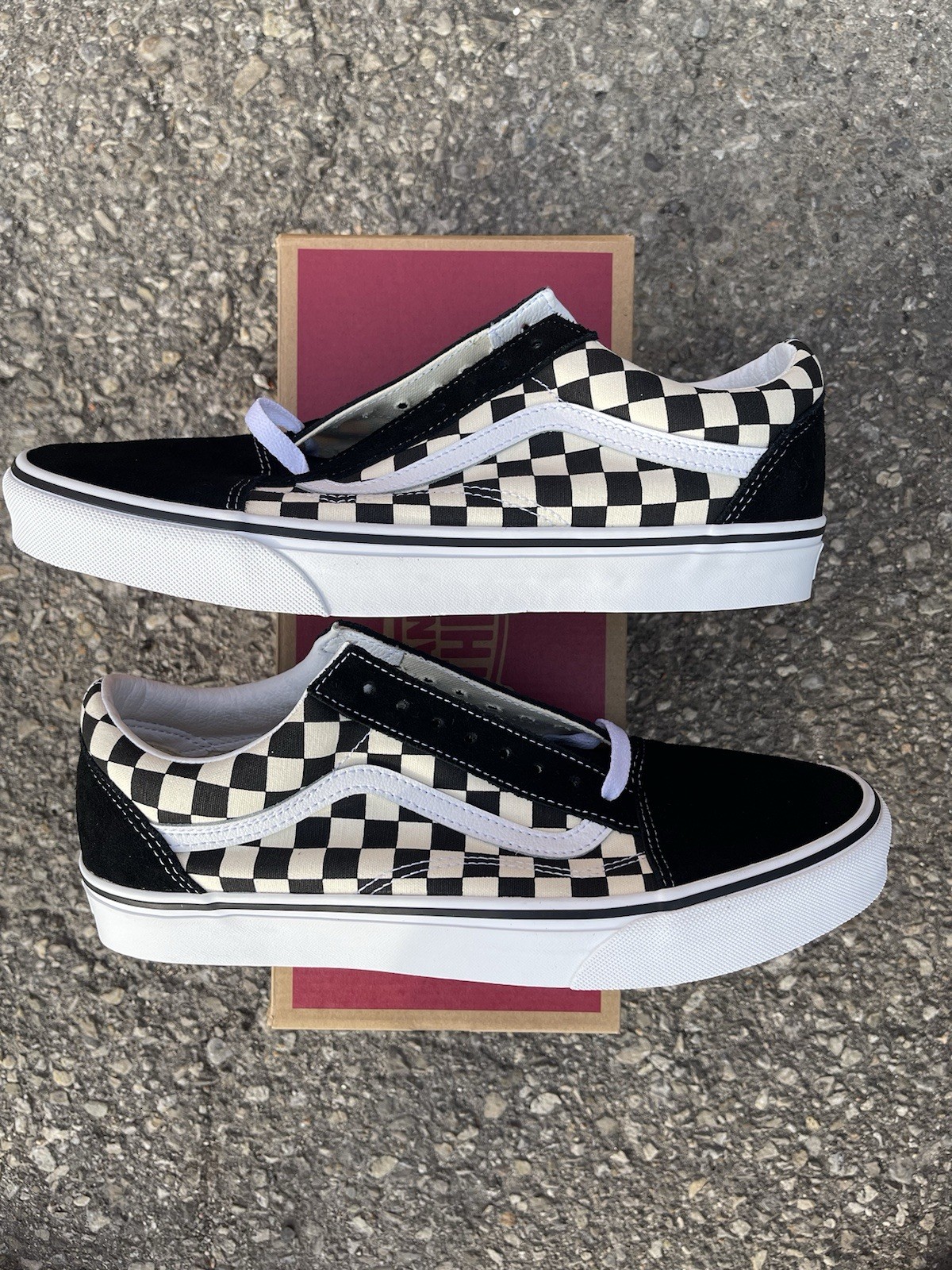 Size 9 – Vans Men’s Old Skool Primary Checkerboard VN0A38G1P0S