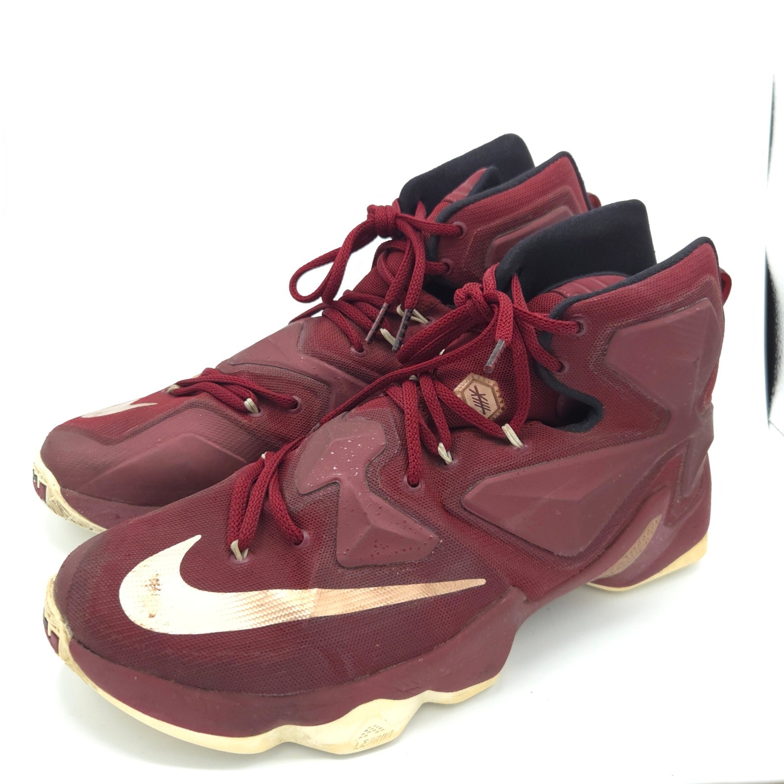 Nike LeBron 13 Team Red Greatness Men’s Size 11 807219-690 Basketball Sneakers