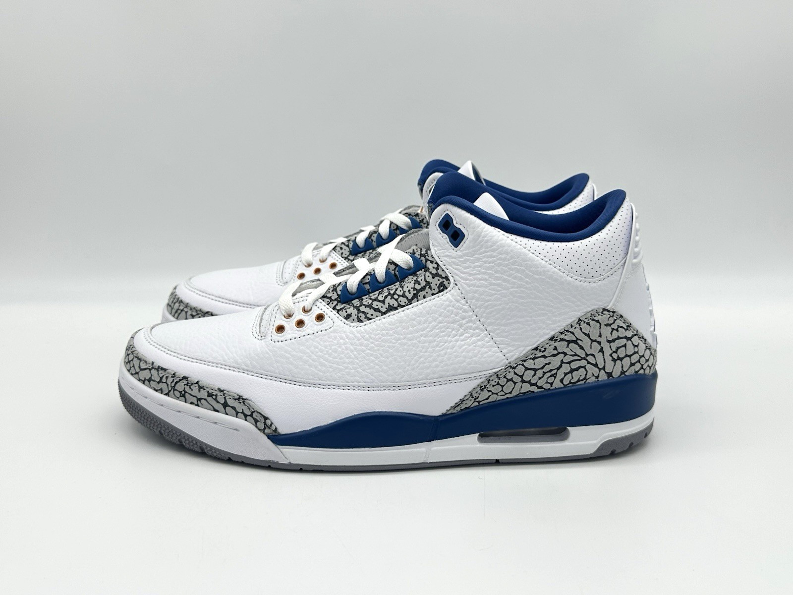 Air Jordan 3 Retro Men’s Size 12 Wizards B Grade White Blue Shoes CT8532-148