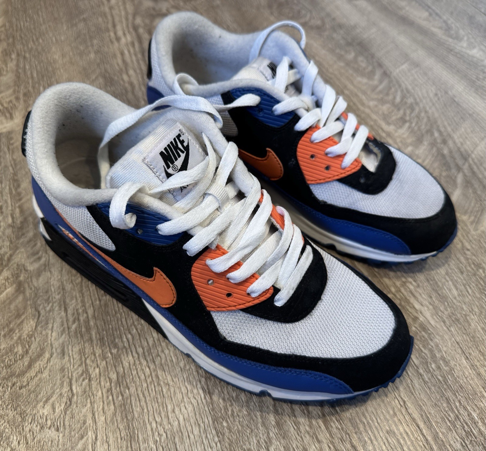 Nike Air Max 90 NYC Bright Mandarin 2011 Men’s Size 9. 309299-127