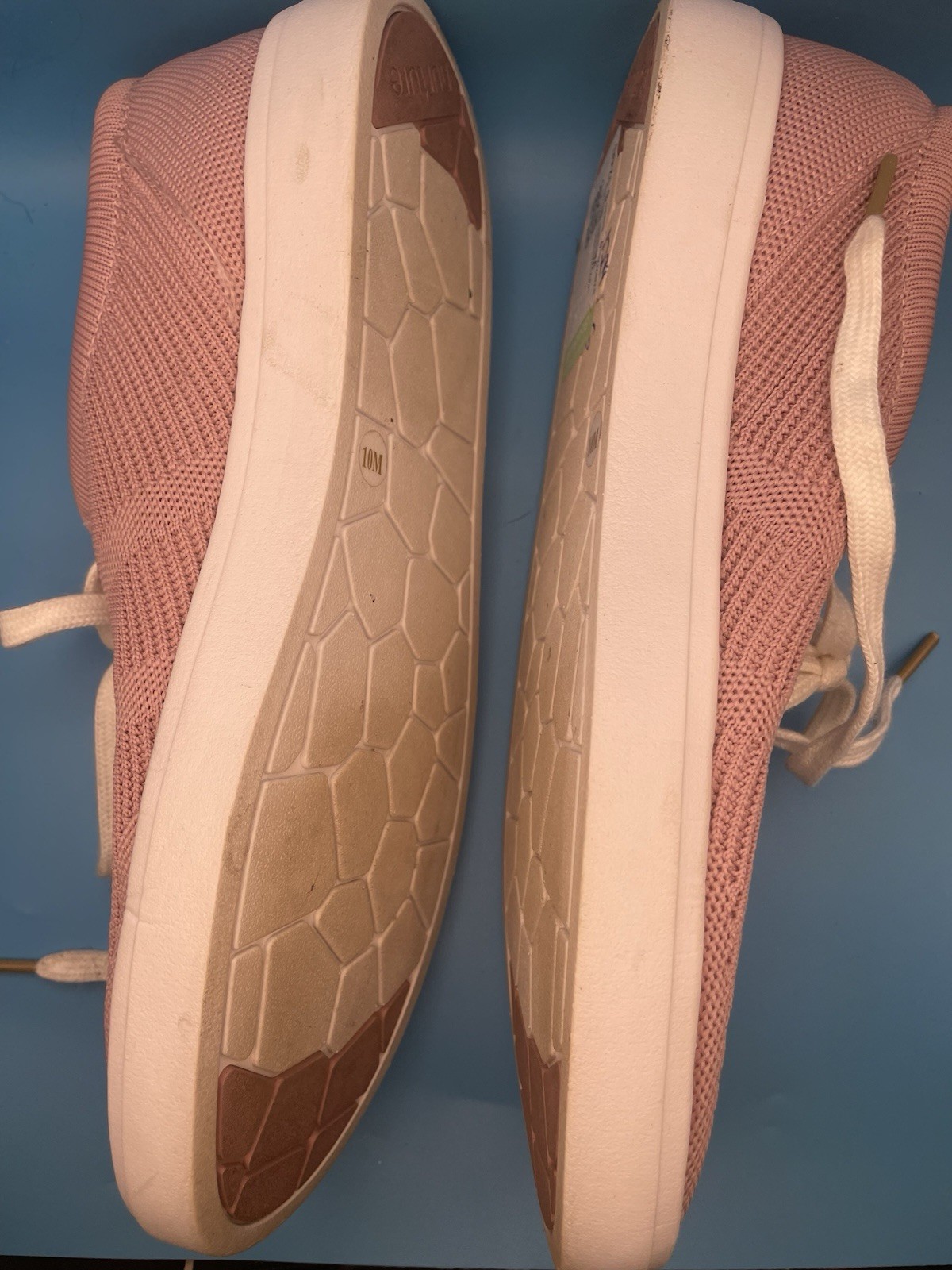Nurture Pink & White Knit Mesh Low Top Lace-Up Athletic Sneaker Shoes