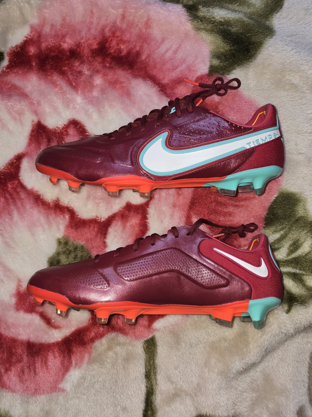 Nike Tiempo Legend 9 Elite FG Red CZ8482-617 Men Sz 11 Soccer Cleats Football