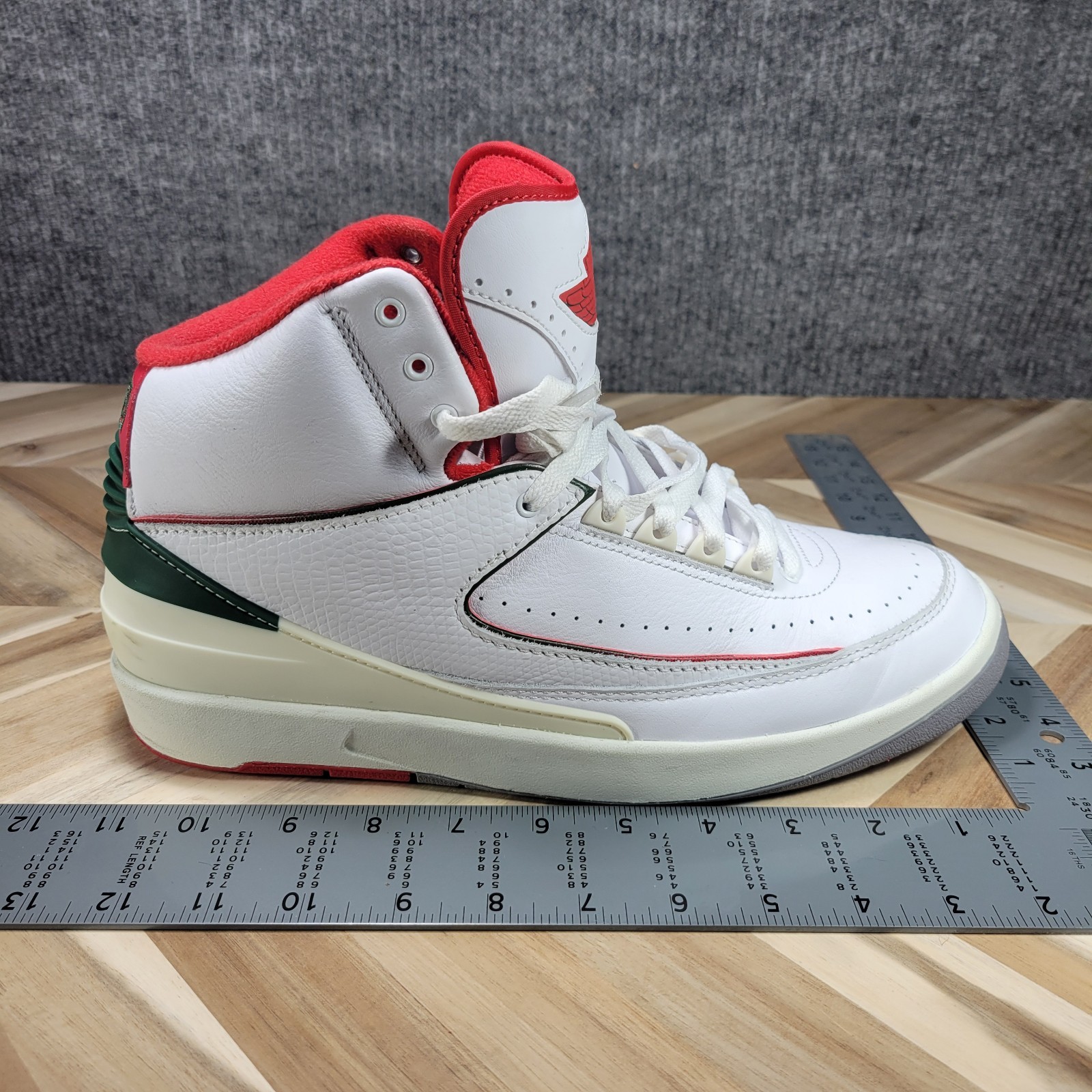 Authentic Nike Air Jordan 2 Retro Italy Origins Mens Size 11 Basketball Shoes