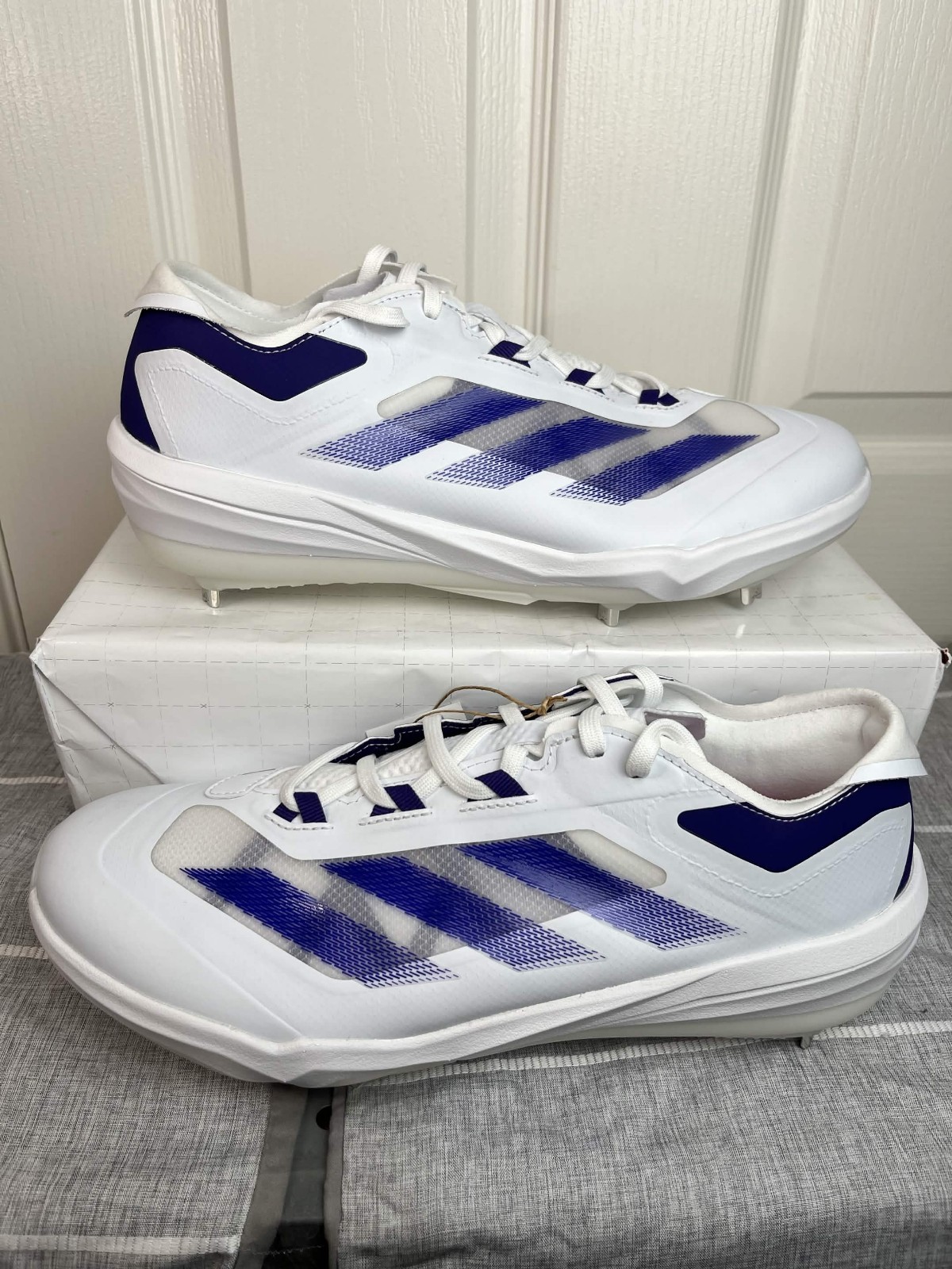 New Adizero Impact NCAA baseball Cleats JR3062 White Purple Men’s Size 10.5