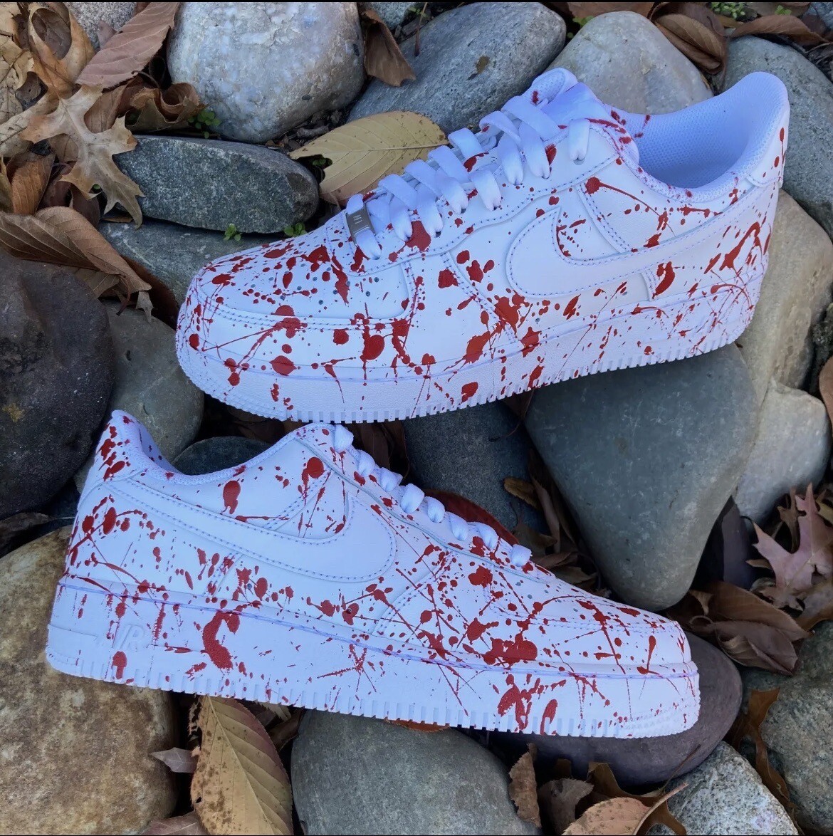 Custom “BLOOD SPLATTER” Halloween Nike Air Force 1 Triple White Red Veins