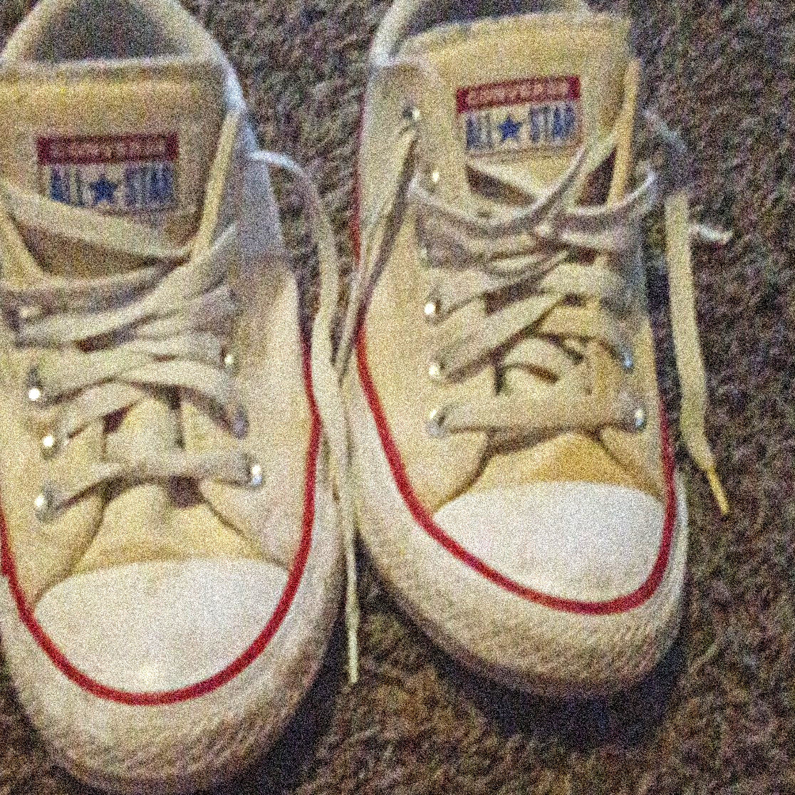 Converse Chuck Taylor All Star Unisex White/Red Low Top Lace Up Sneakers