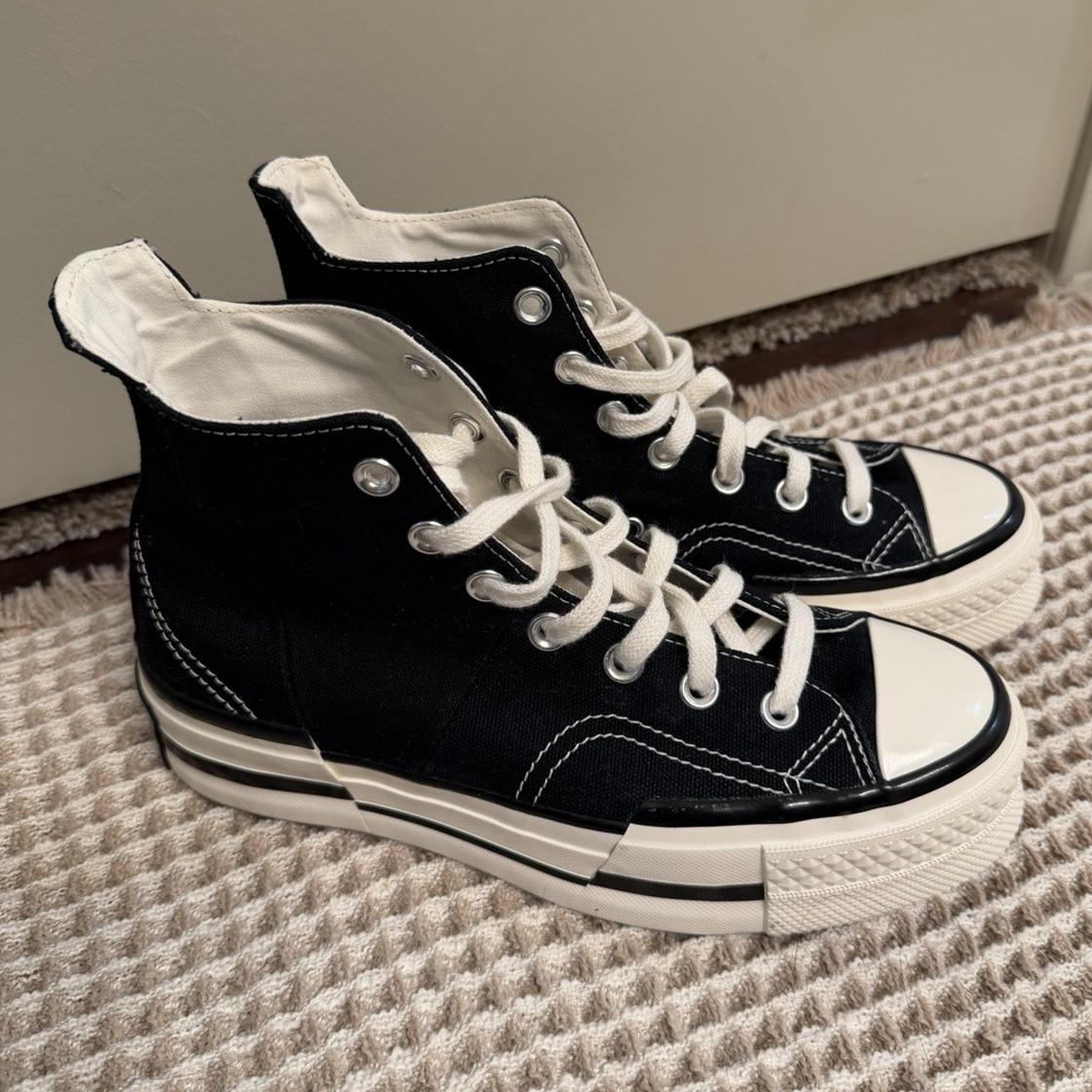 Size 7.5 – Converse Chuck Taylor All Star 70 Hi Plus Canvas – Black/White