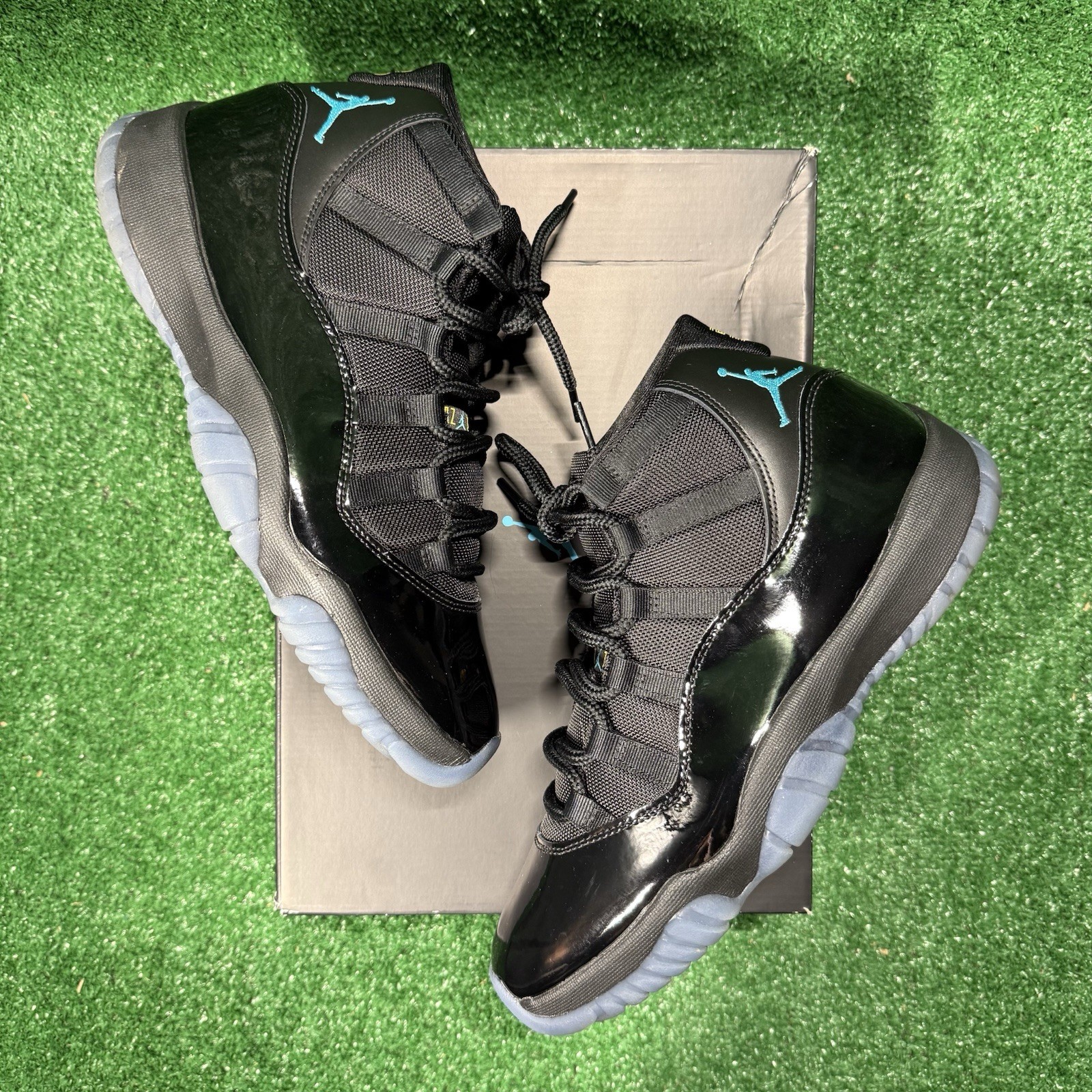 Size 11 Air Jordan 11 Retro 2025 Gamma Blue Preowned With Original Box