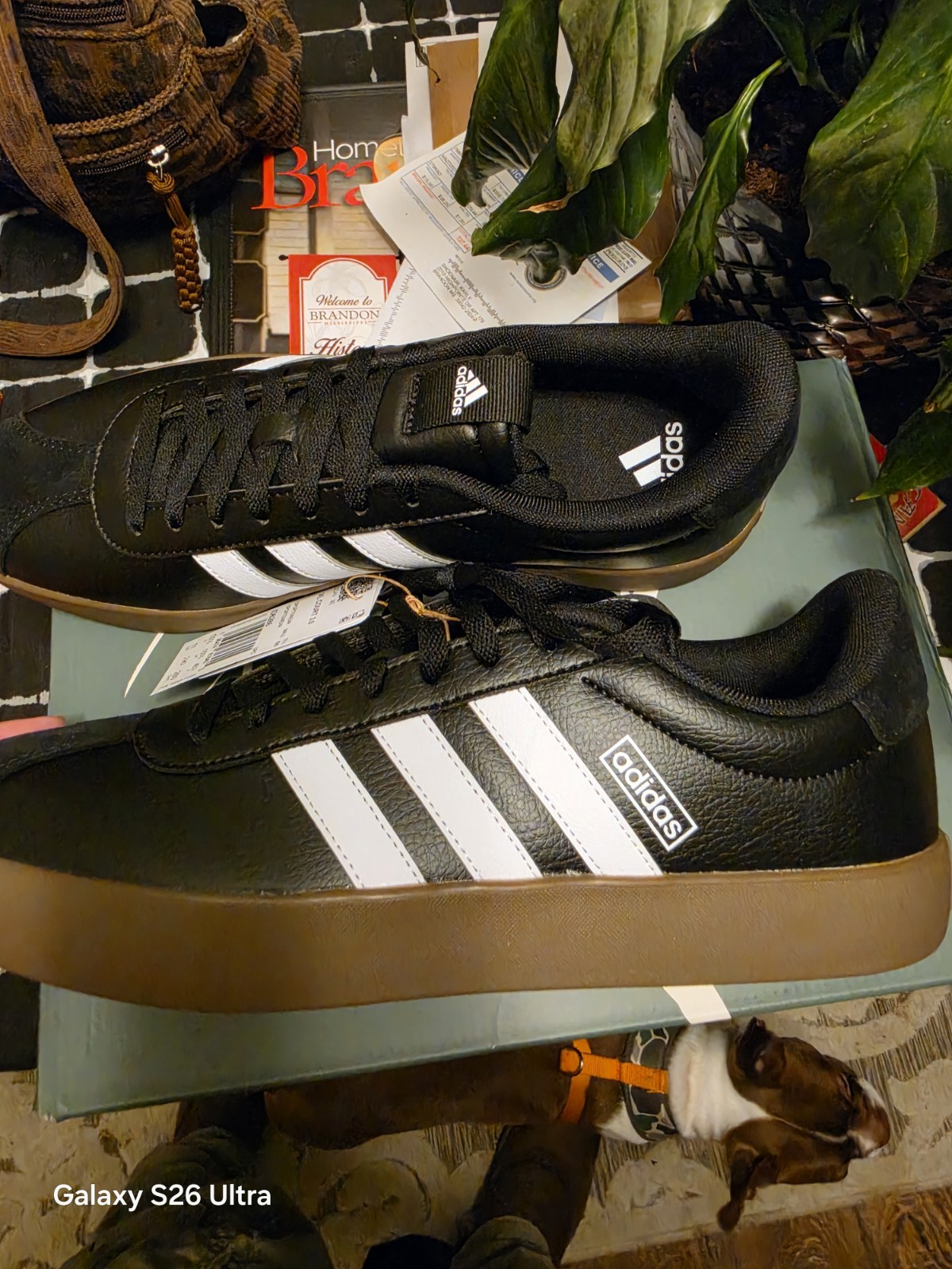 adidas VL Court 3.0 Black/White/Gum Men’s Low Top Lace-Up Sneakers ID6286