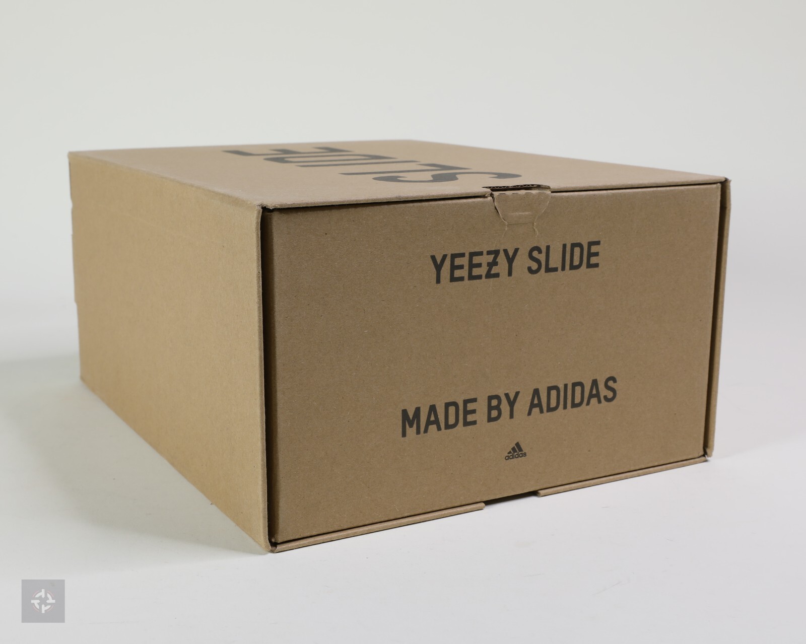 Adidas Yeezy Slide Soot 2021 Brown Sandals Men’s Size 7-12 (GX6141)