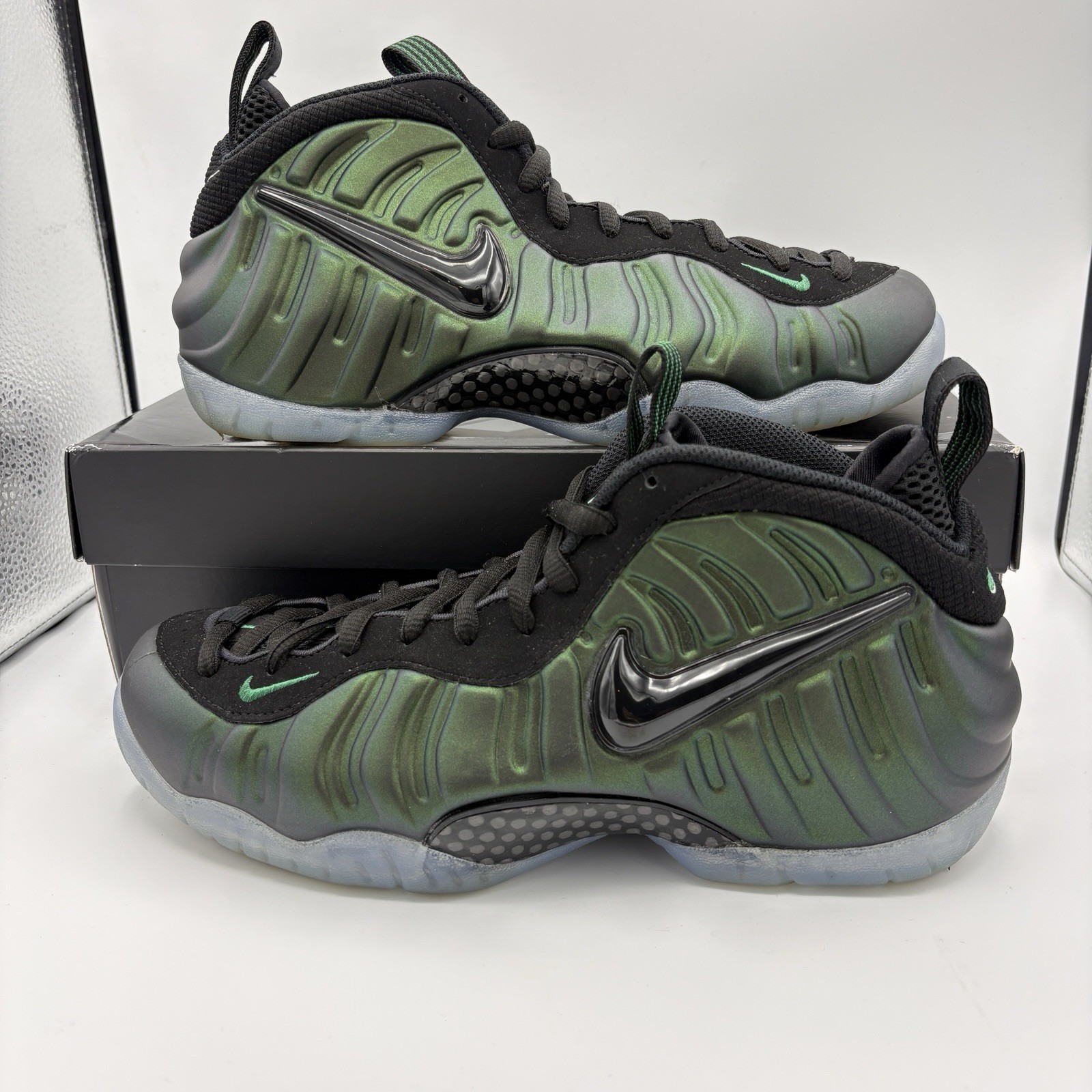 Nike Air Foamposite Pro “PINE GREEN” 2025 – Size 8.5 – hf0794 300 (13338-3)