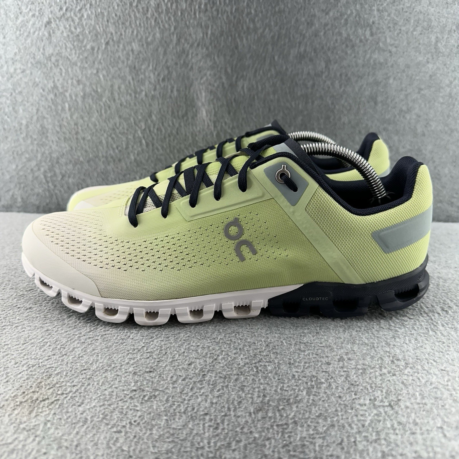 On Cloud Cloudflow 3 Mens Size 10.5 Green White Athletic Running Shoes Sneakers