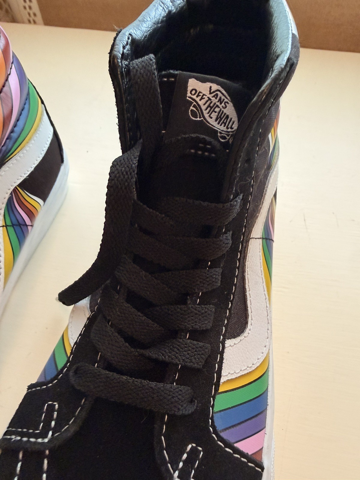 VANS SK8 HI REISSUE REFRACT Black Suede Rainbow Shoes Sneakers Mens 8 Womens 9.5