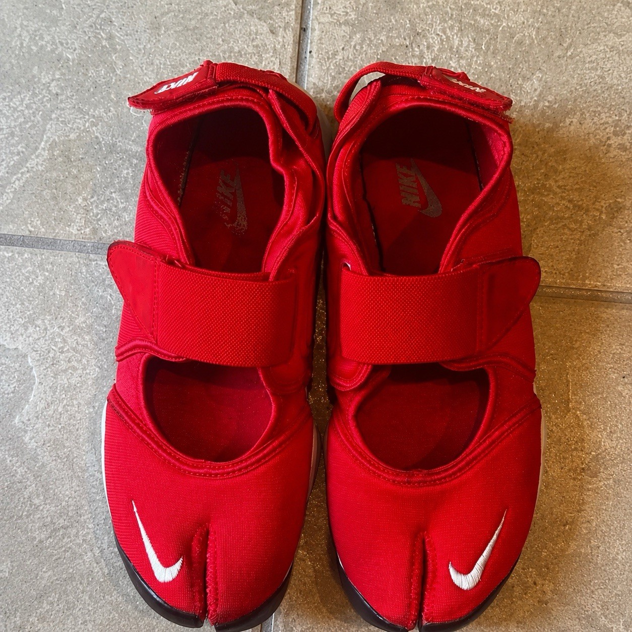 Vintage 2016 Nike Air Rift Red Split Toe Sneakers Men’s US9 27cm
