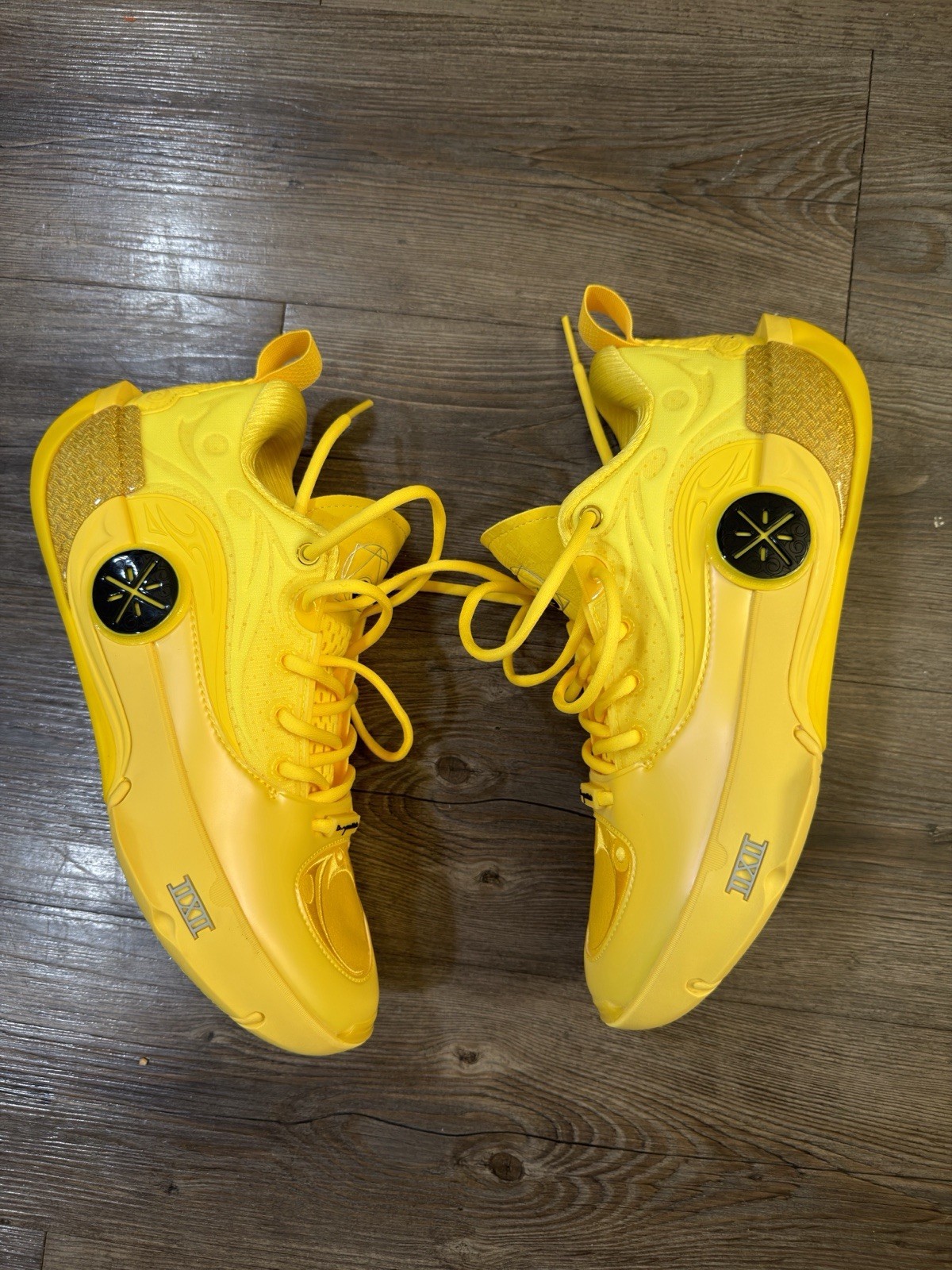 Way of Wade 12 “Lemon” Size 9