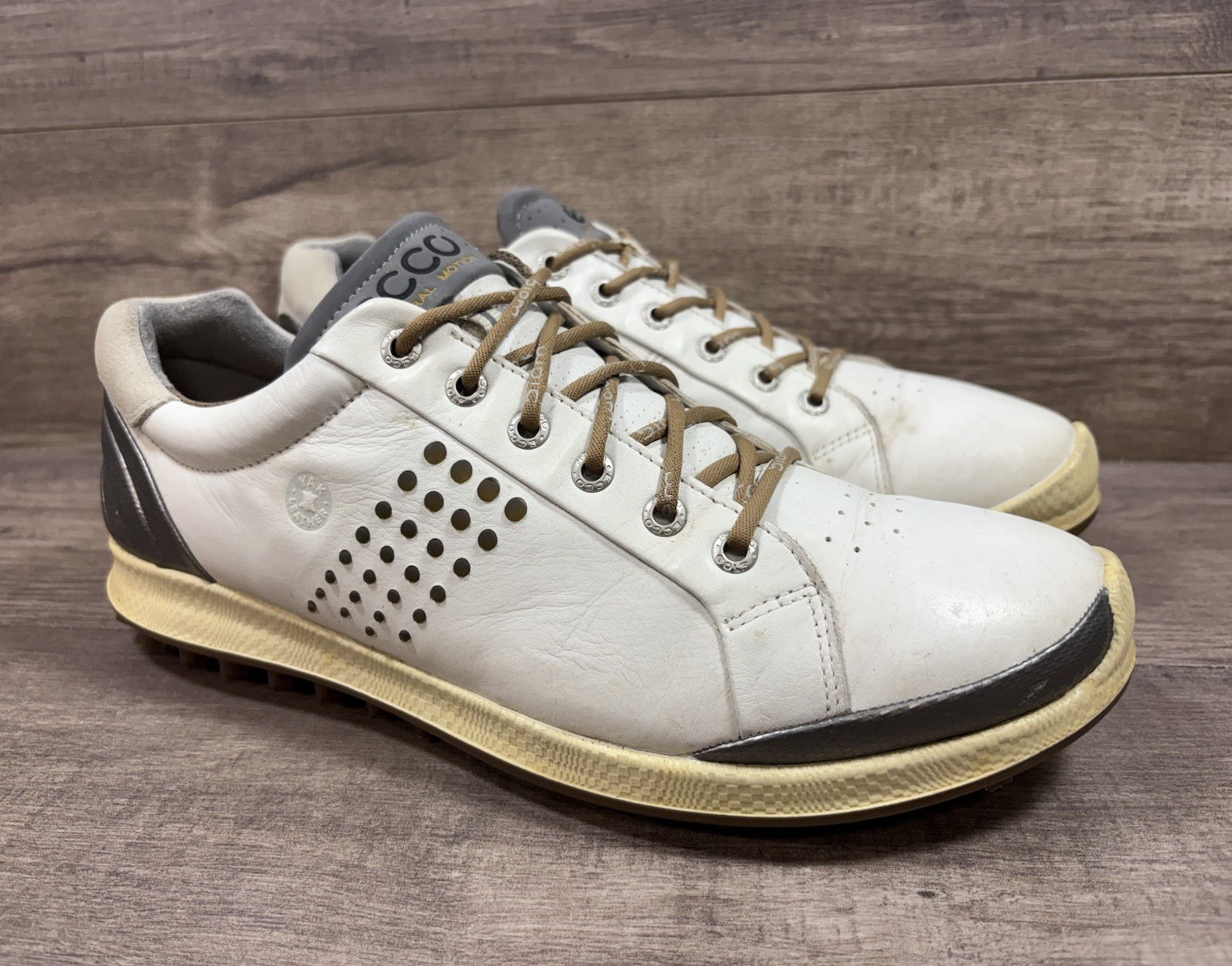 Ecco Street Yak Biom HydroMax Spikeless Golf Shoes White Mens Size 43 US 9 9.5