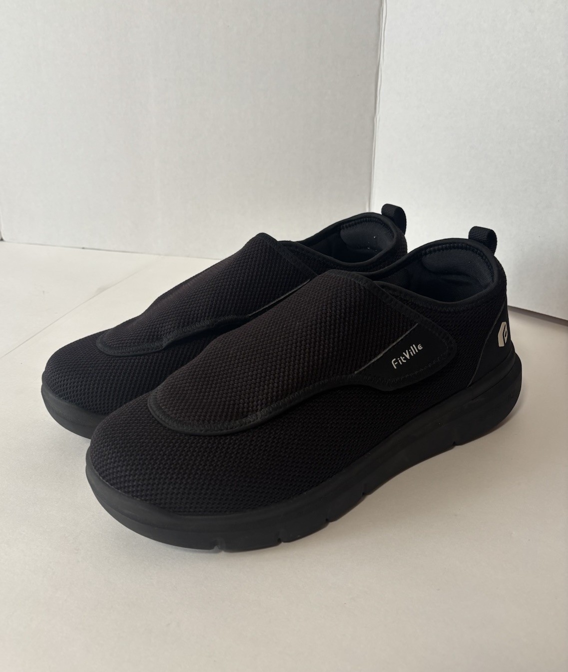 FitVile Mens 11.5 EEW Wide Mesh Shoes Arch & Heel Support Hook/Loop Closure BLK